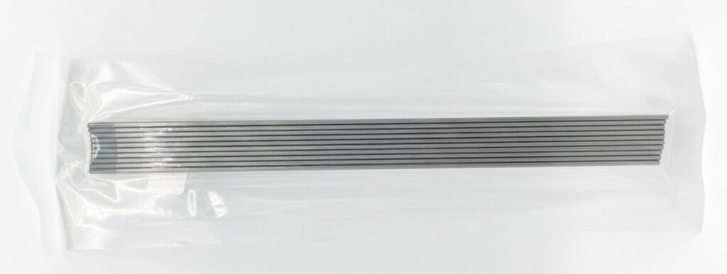 sealed pack for pre ground electrode